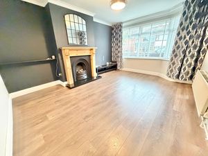 Knowle Close Great Sutton